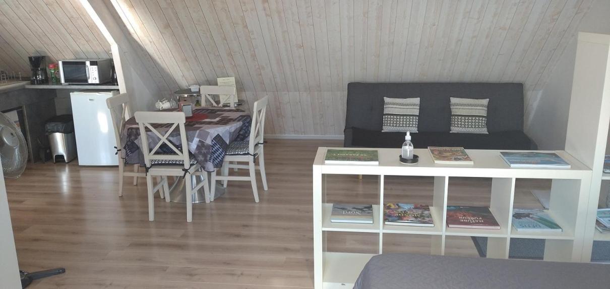 La Gilleterie Appartement Loireauxence Buitenkant foto